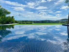 viewpoint-villa-rawai-apartment-pool