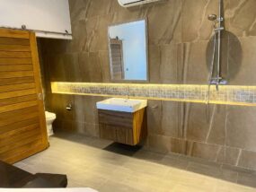 viewpoint-villa-rawai-hillside-villa-bathroom-1