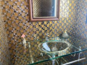 viewpoint-villa-rawai-treetop-villa-guest-toilet